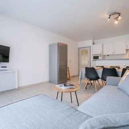 Garden T20 - 104 Parking & Pool By Interhome *